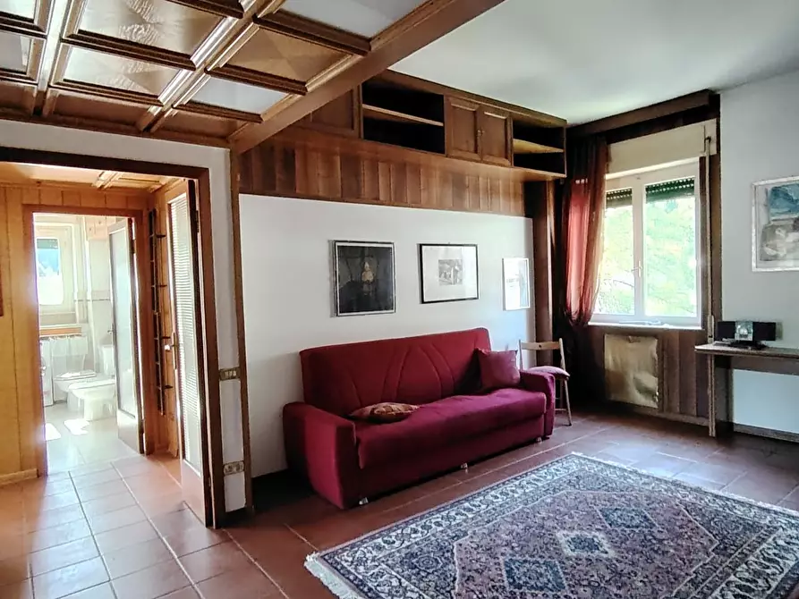 Immagine 13 di Appartamento in vendita  a Carrara