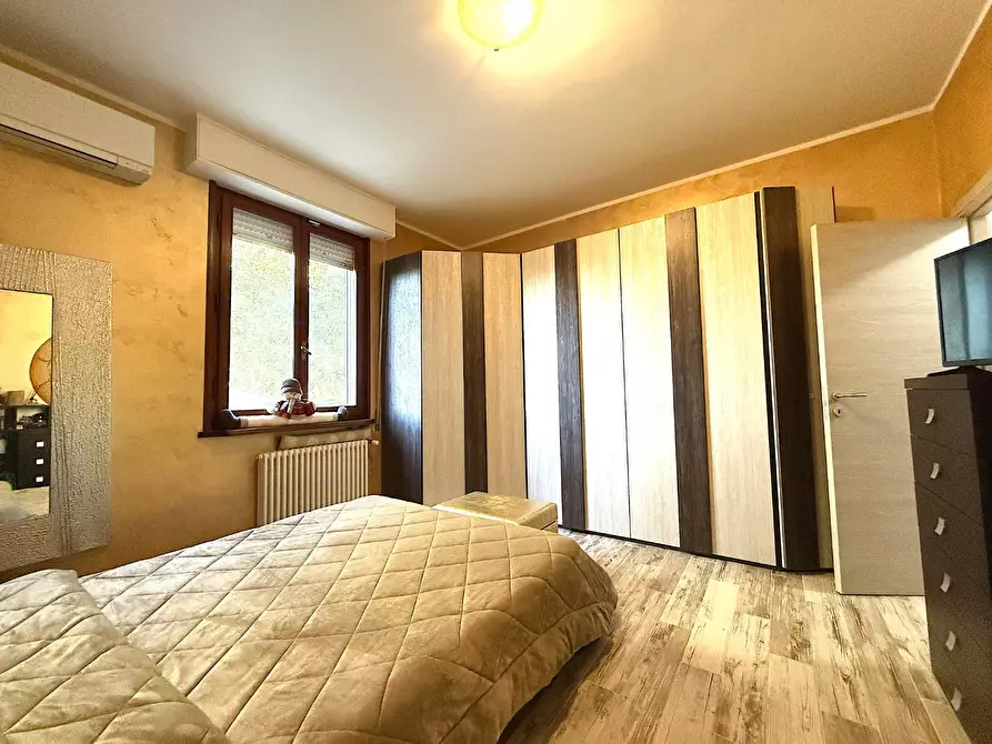 Immagine 24 di Appartamento in vendita  a Empoli