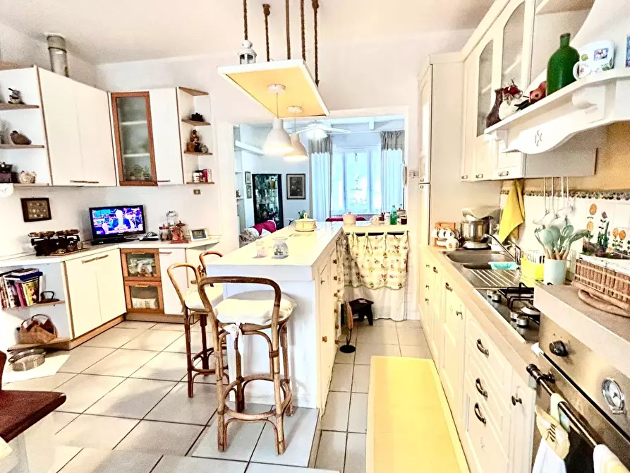 Immagine 5 di Casa indipendente in vendita  a Pisa