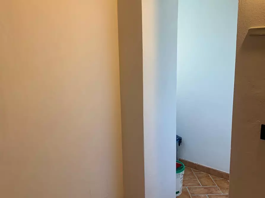 Immagine 9 di Appartamento in vendita  a Livorno