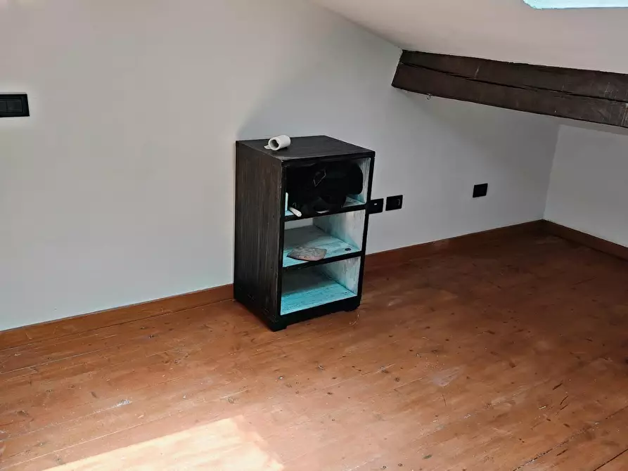 Immagine 13 di Appartamento in vendita  a Livorno