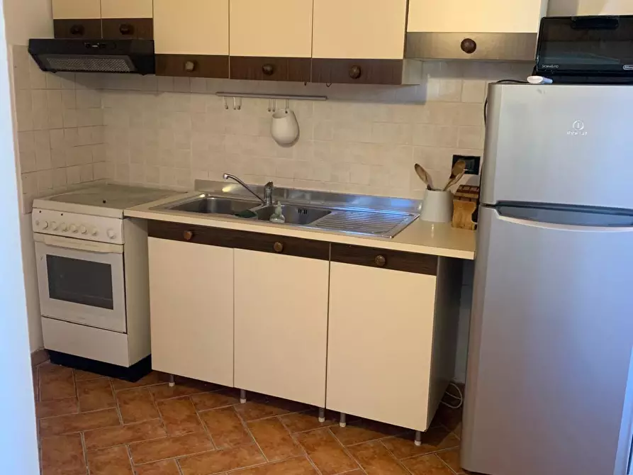 Immagine 8 di Appartamento in vendita  a Livorno