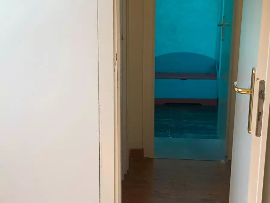 Immagine 11 di Appartamento in vendita  a Livorno