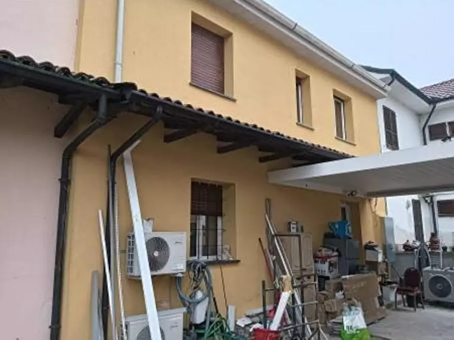 Immagine 2 di Appartamento in vendita  a Corno Giovine