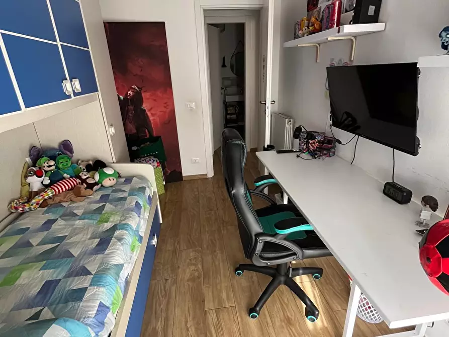 Immagine 13 di Appartamento in vendita  a Viareggio