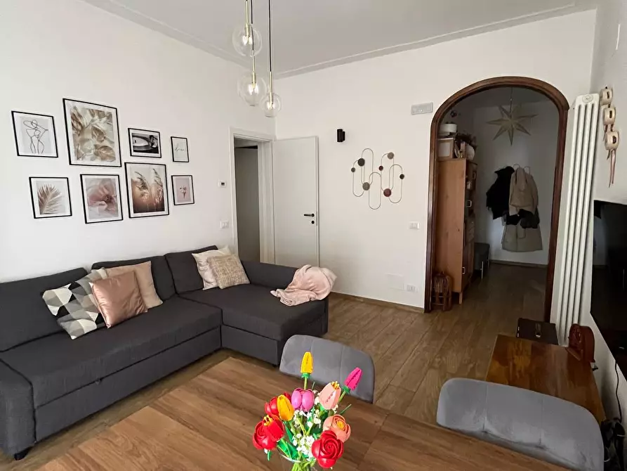 Immagine 6 di Appartamento in vendita  a Viareggio
