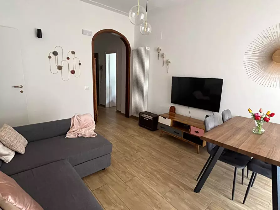 Immagine 7 di Appartamento in vendita  a Viareggio