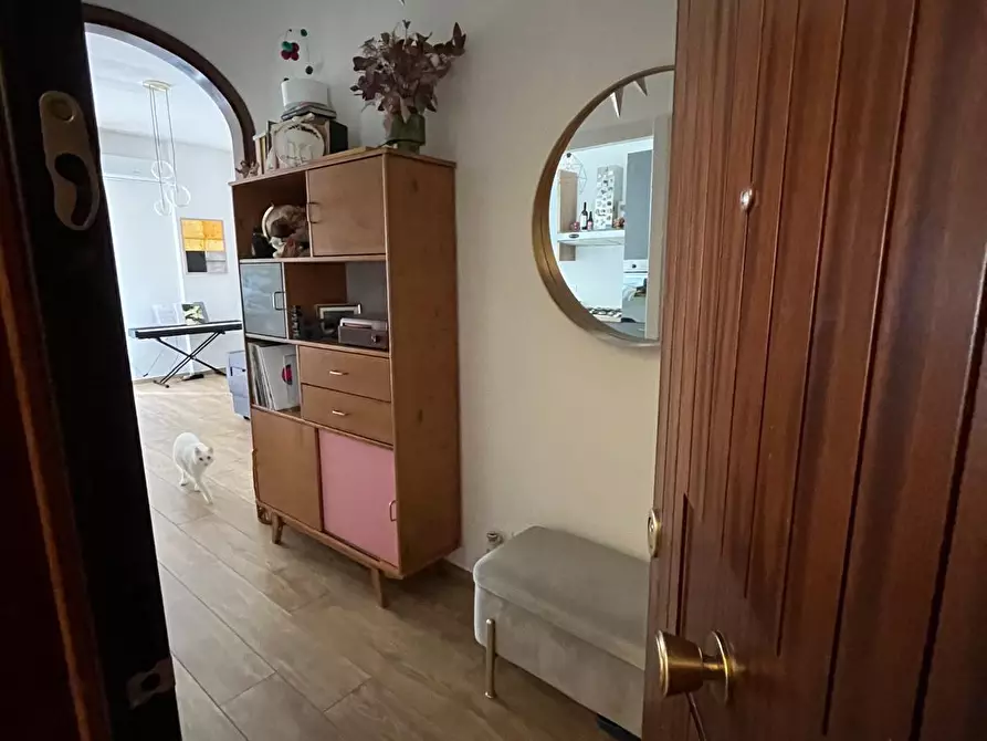 Immagine 3 di Appartamento in vendita  a Viareggio