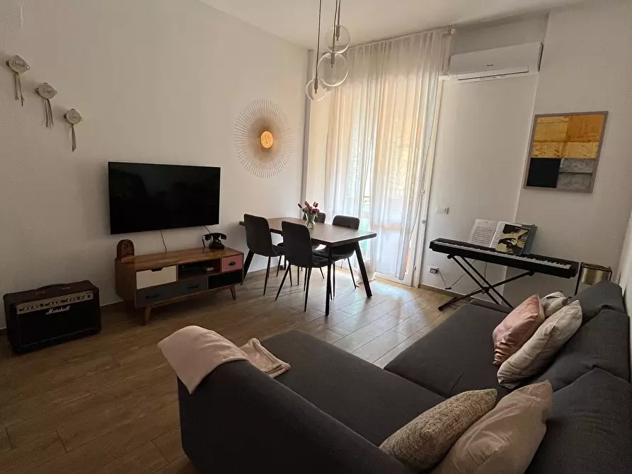 Immagine 5 di Appartamento in vendita  a Viareggio