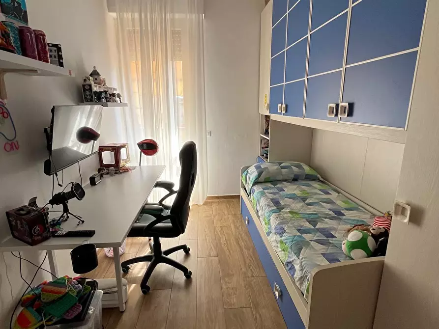Immagine 12 di Appartamento in vendita  a Viareggio