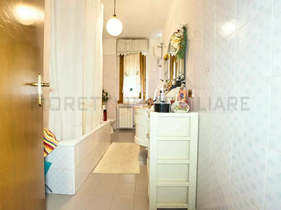 Immagine 18 di Appartamento in vendita  a Piombino