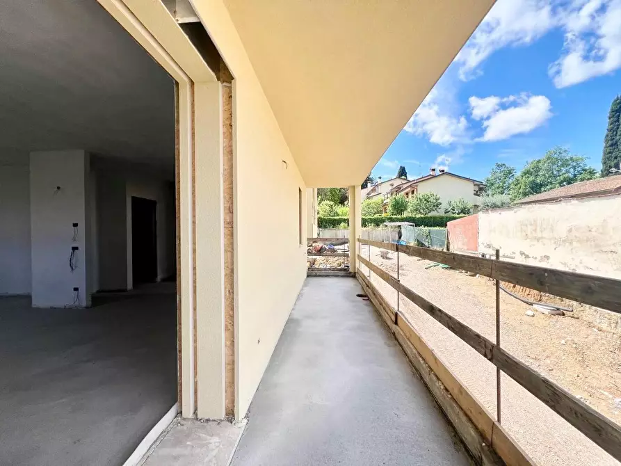 Immagine 20 di Appartamento in vendita  a Lastra A Signa