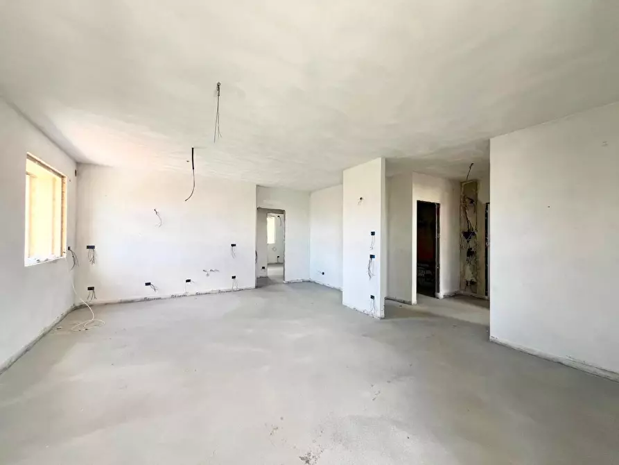 Immagine 8 di Appartamento in vendita  a Lastra A Signa