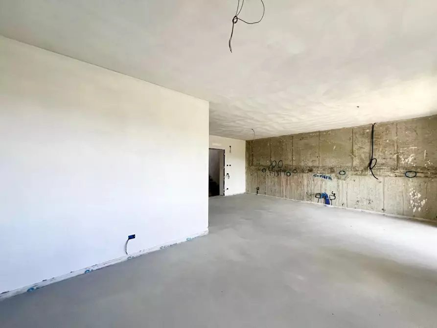 Immagine 6 di Appartamento in vendita  a Lastra A Signa
