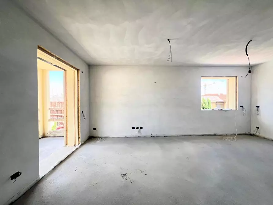 Immagine 14 di Appartamento in vendita  a Lastra A Signa
