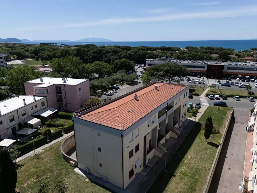 Immagine 3 di Appartamento in vendita  a San Vincenzo