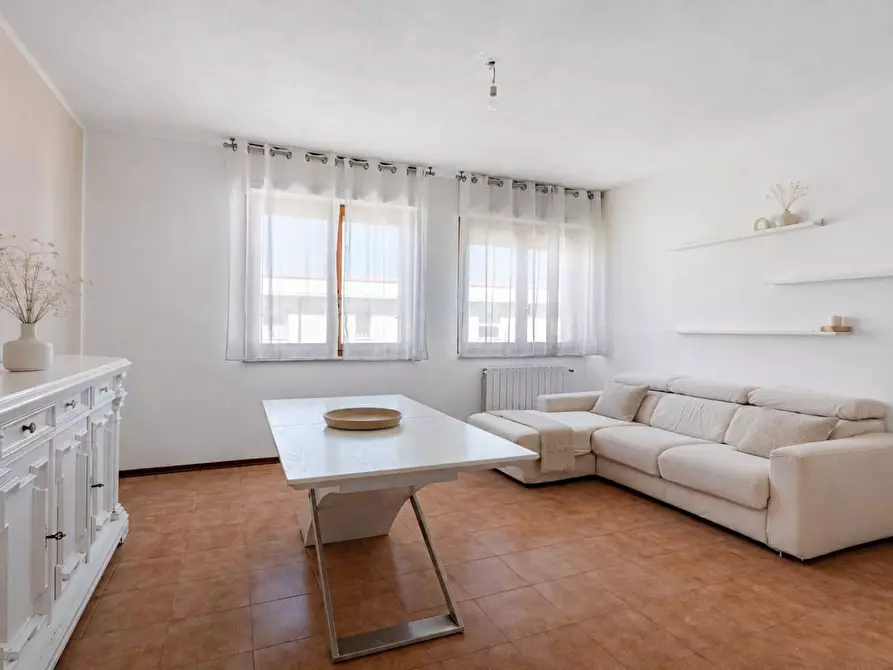 Immagine 9 di Appartamento in vendita  a San Vincenzo