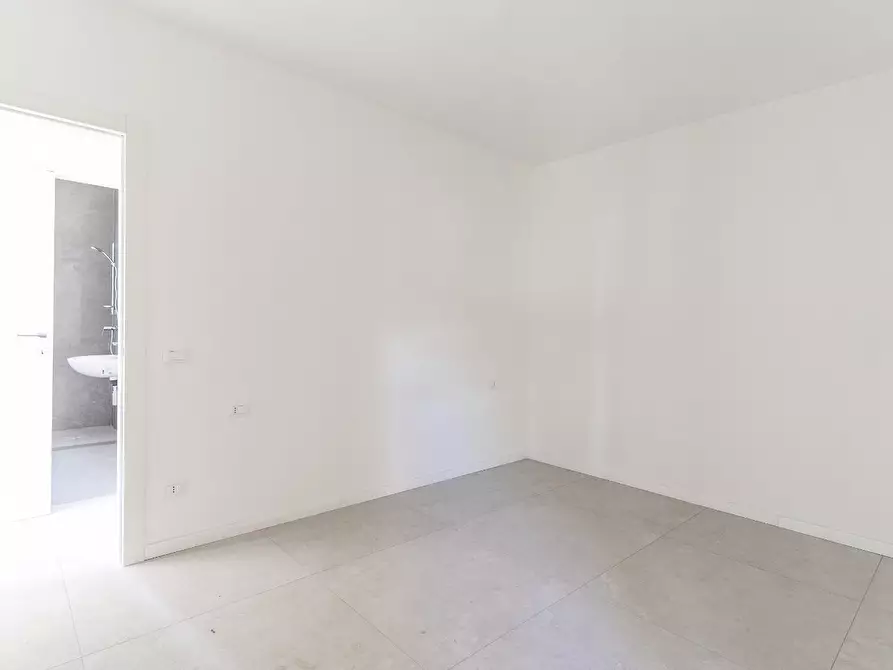 Immagine 20 di Appartamento in vendita  a Empoli