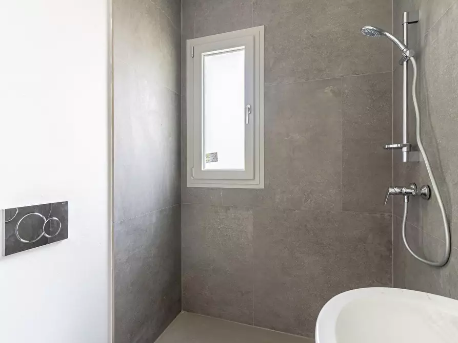 Immagine 24 di Appartamento in vendita  a Empoli
