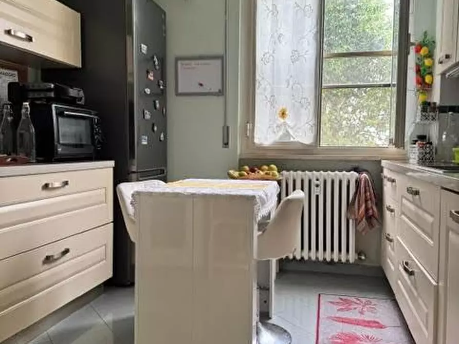 Immagine 3 di Appartamento in vendita  a San Giuliano Terme