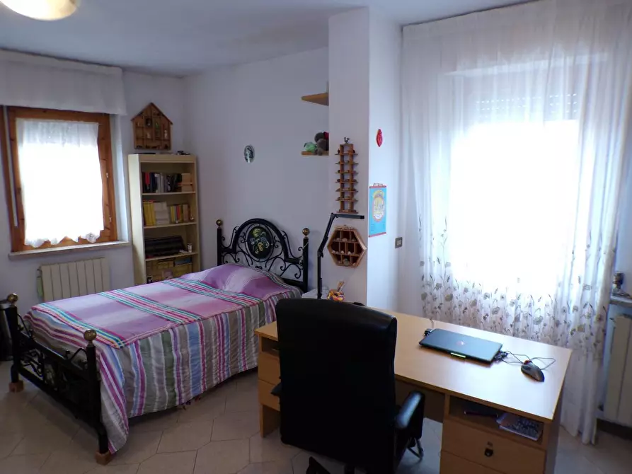 Immagine 25 di Appartamento in vendita  a Cascina