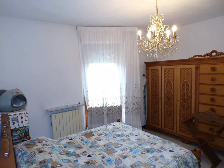 Immagine 15 di Appartamento in vendita  a Cascina