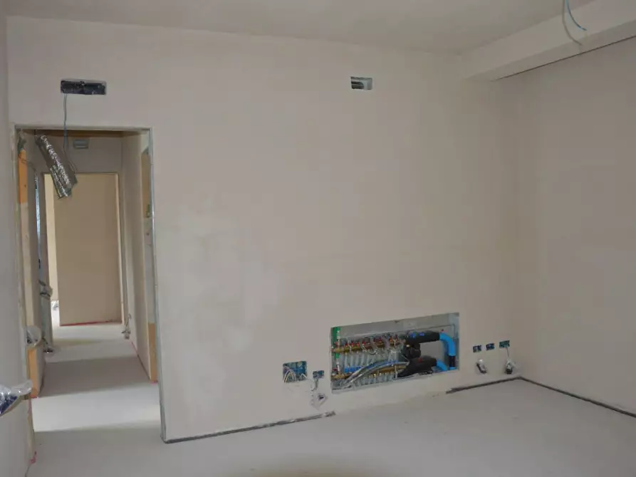 Immagine 8 di Appartamento in vendita  a Montignoso