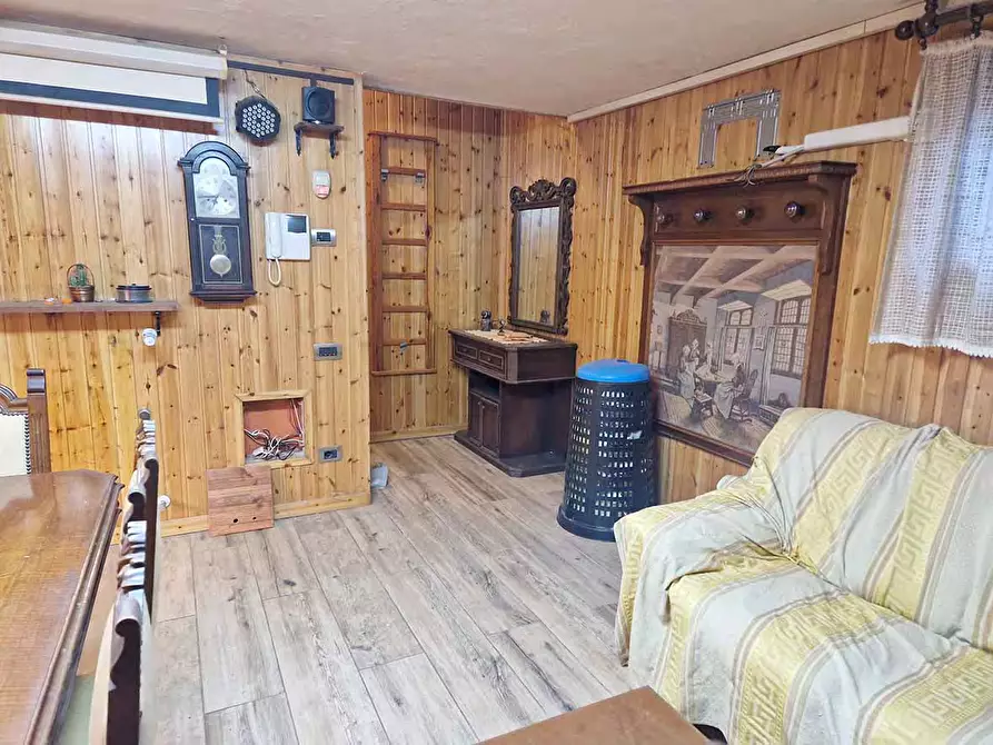 Immagine 19 di Villa in vendita  a Inveruno
