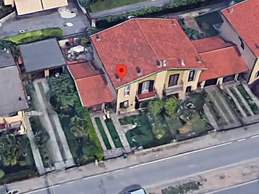 Immagine 33 di Villa in vendita  a Inveruno