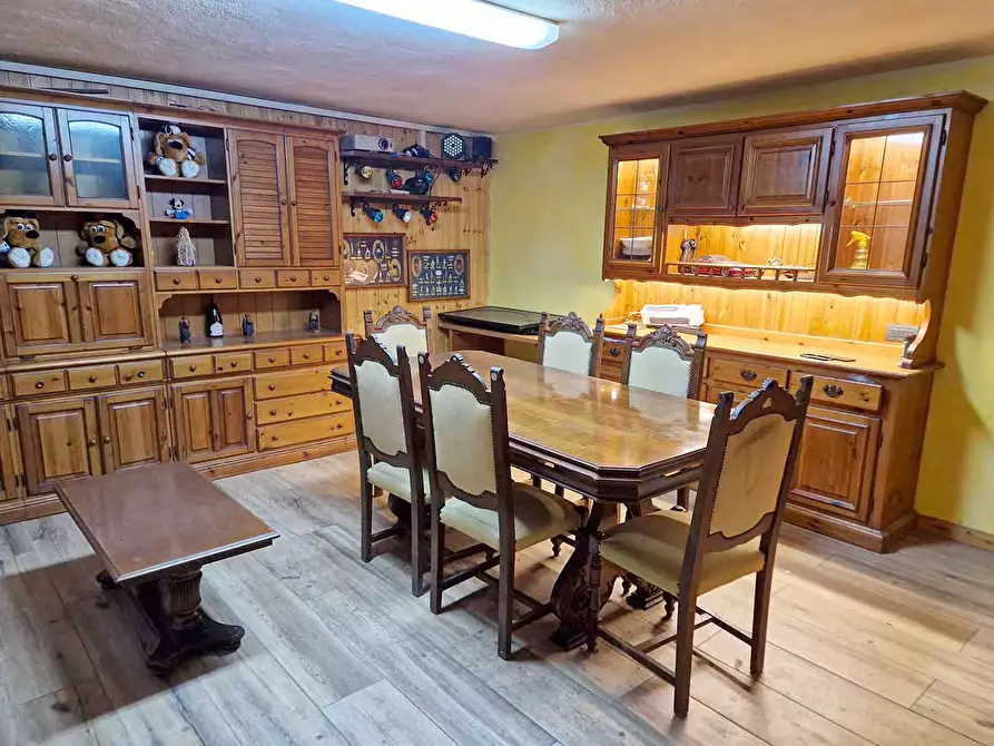 Immagine 17 di Villa in vendita  a Inveruno