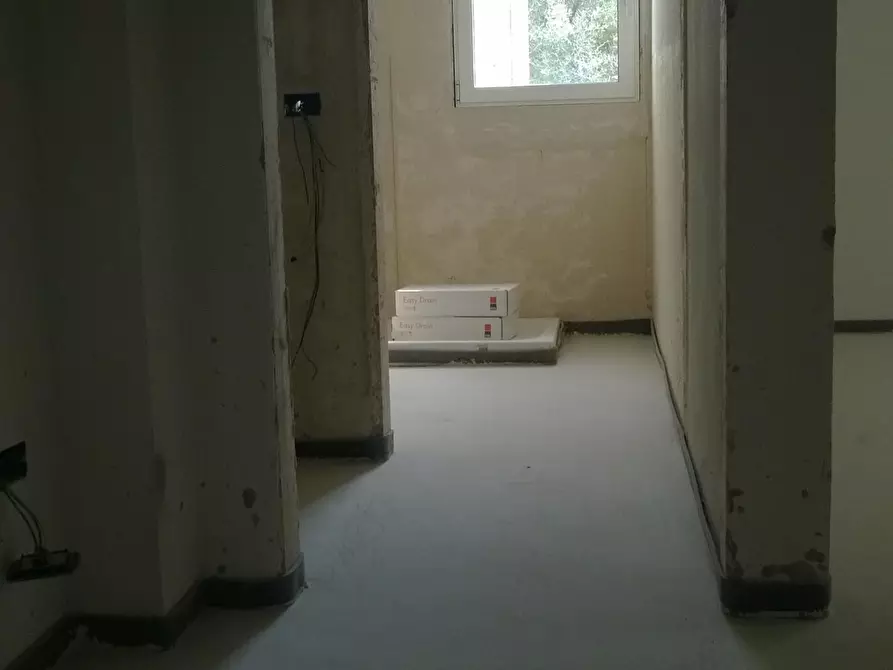 Immagine 5 di Appartamento in vendita  a Montignoso