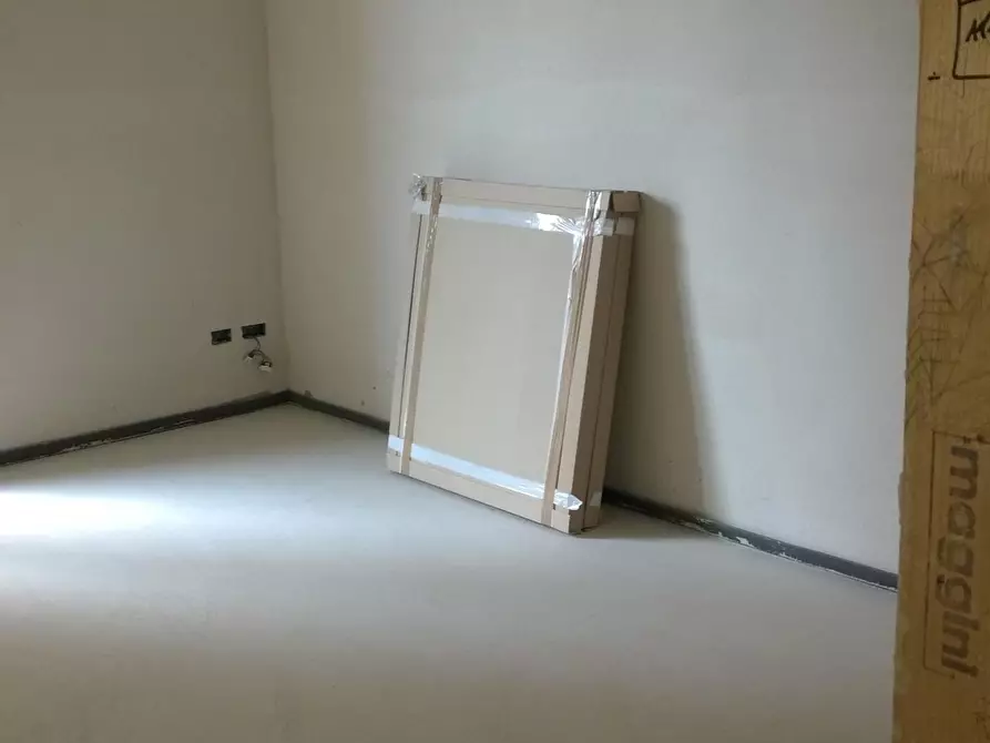 Immagine 13 di Appartamento in vendita  a Montignoso