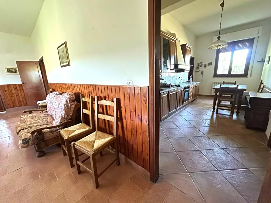 Immagine 7 di Casa indipendente in vendita  a Vinci