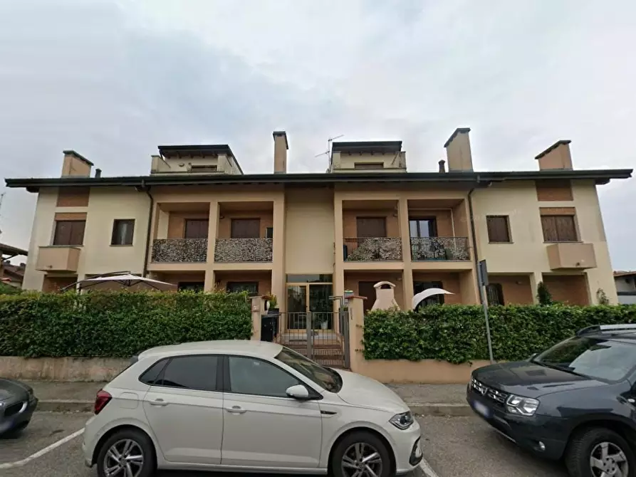 Immagine 1 di Appartamento in vendita  a Castiraga Vidardo