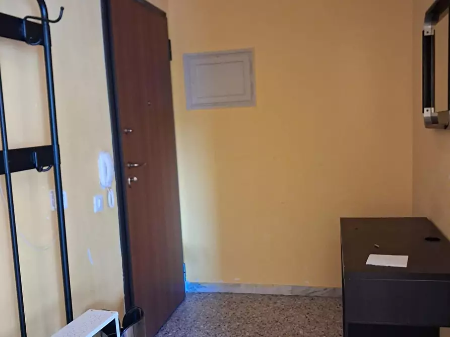 Immagine 8 di Appartamento in vendita  a Livorno