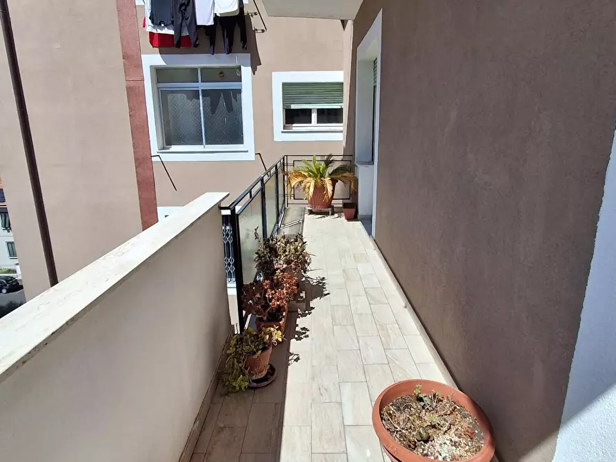 Immagine 4 di Appartamento in vendita  a Livorno