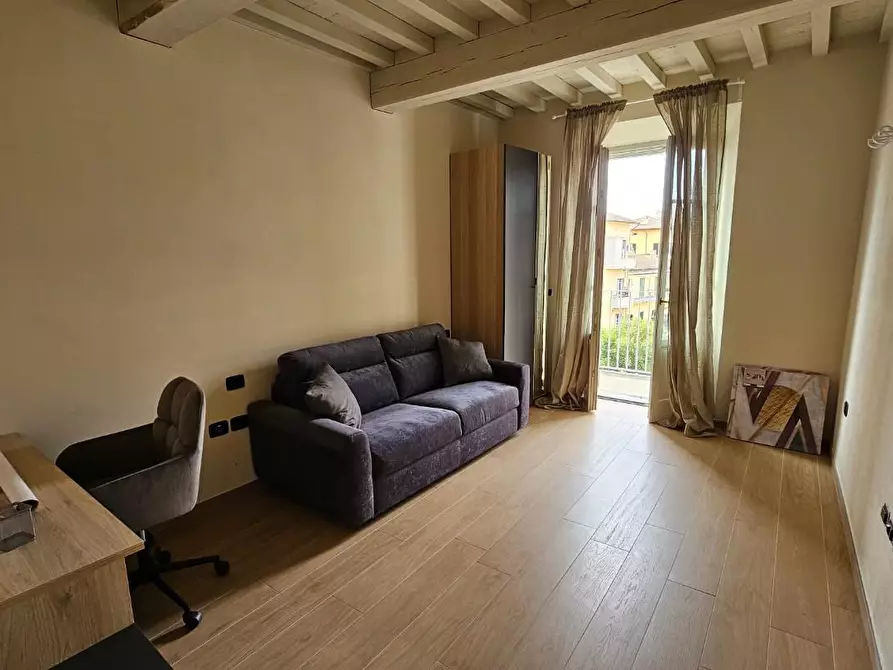 Immagine 8 di Appartamento in affitto  a Pisa