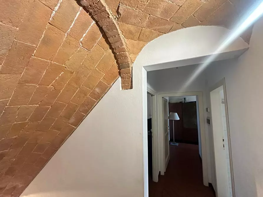 Immagine 20 di Terratetto in vendita  a Capraia E Limite