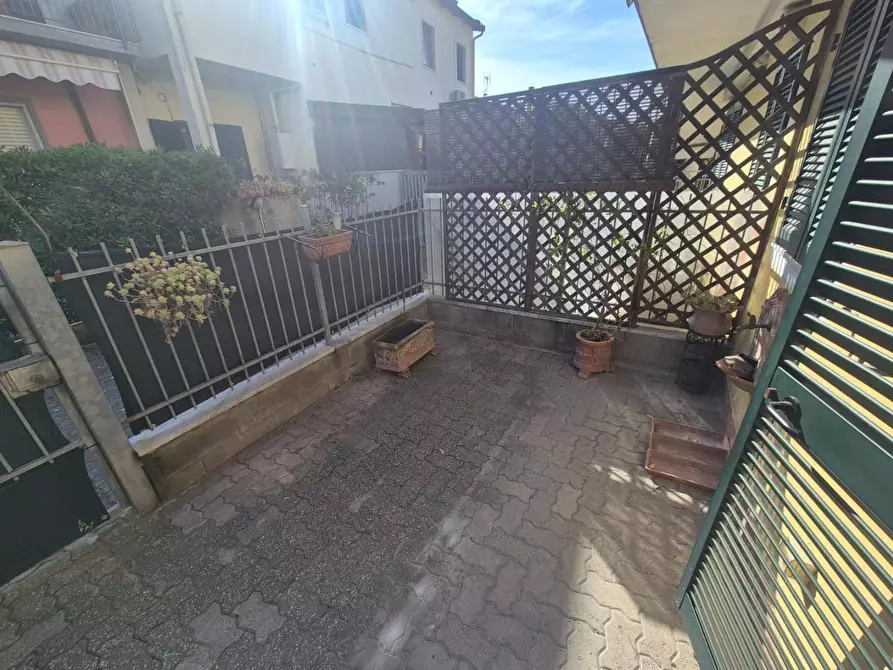 Immagine 9 di Appartamento in vendita  a Carrara