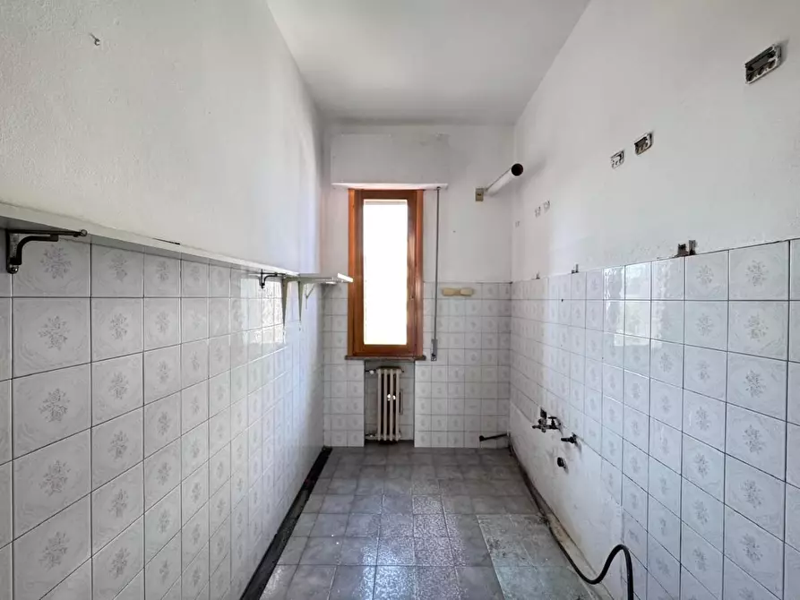 Immagine 15 di Appartamento in vendita  a Empoli