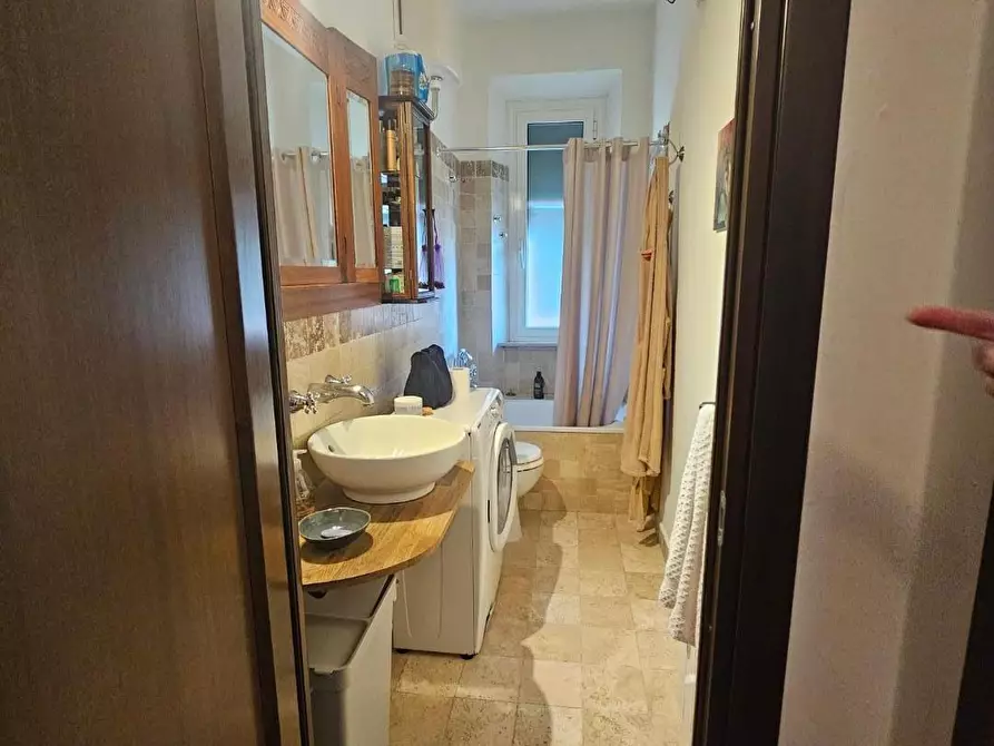 Immagine 10 di Appartamento in vendita  a Collesalvetti