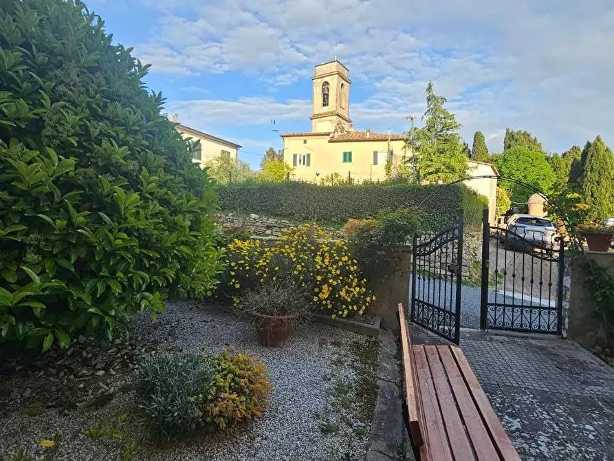 Immagine 31 di Appartamento in vendita  a Collesalvetti