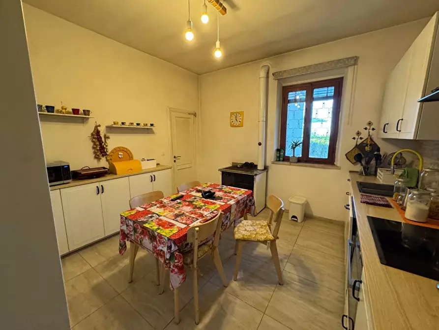 Immagine 58 di Casa indipendente in vendita  a Collesalvetti
