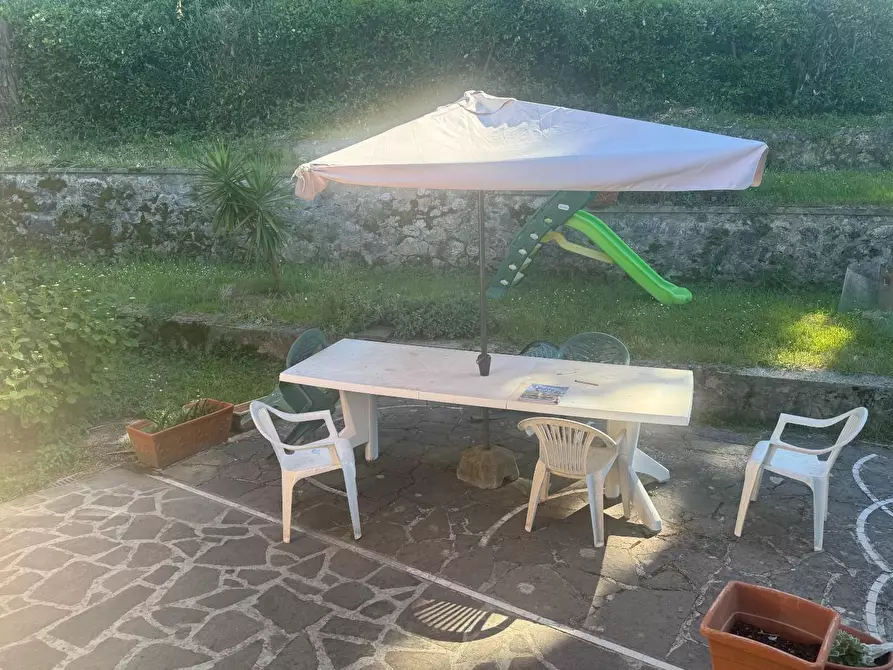Immagine 2 di Casa indipendente in vendita  a Collesalvetti