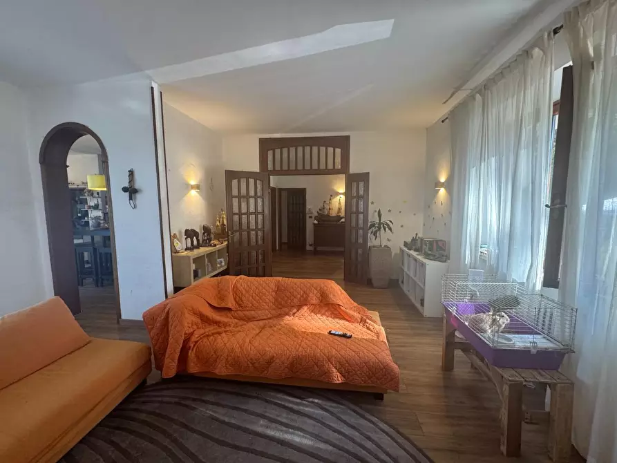 Immagine 23 di Casa indipendente in vendita  a Collesalvetti