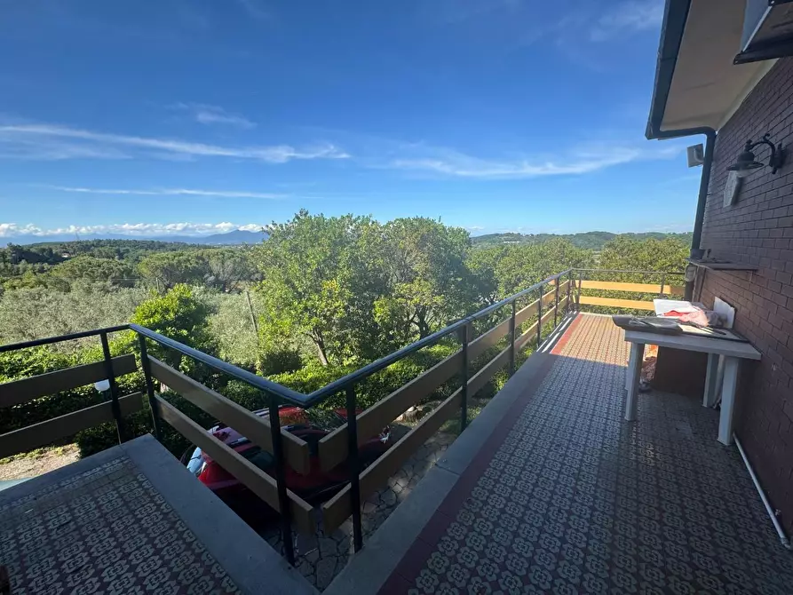 Immagine 35 di Casa indipendente in vendita  a Collesalvetti