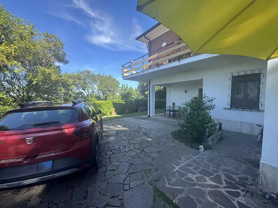 Immagine 14 di Casa indipendente in vendita  a Collesalvetti