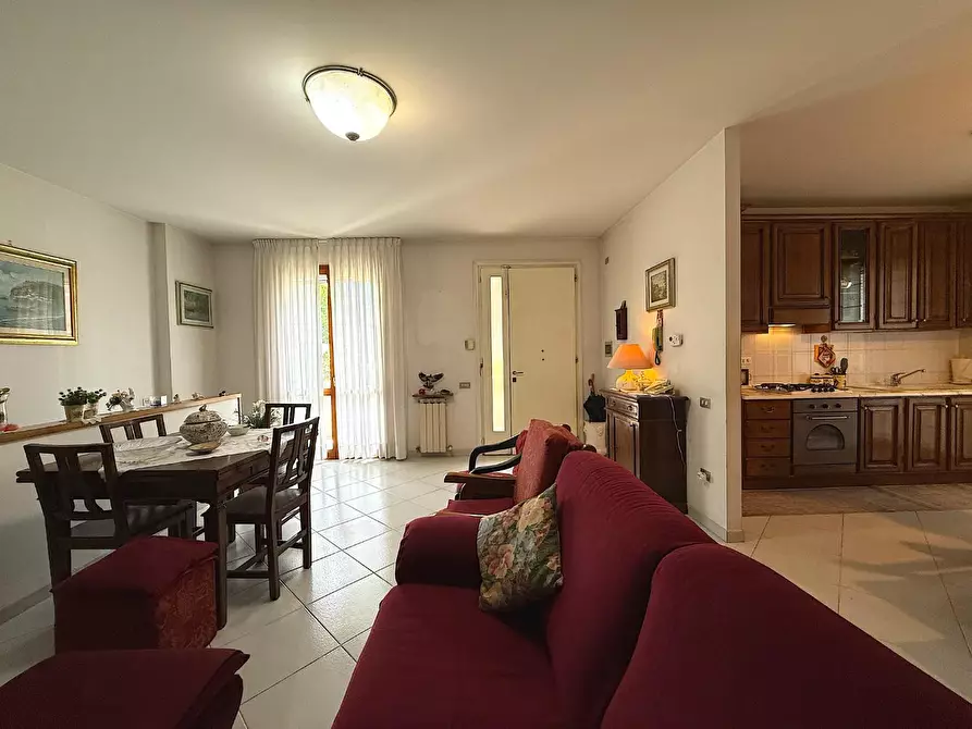 Immagine 19 di Appartamento in vendita  a Empoli