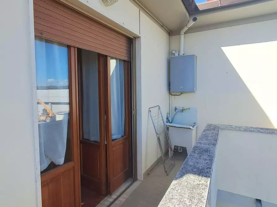 Immagine 16 di Appartamento in affitto  a Calcinaia