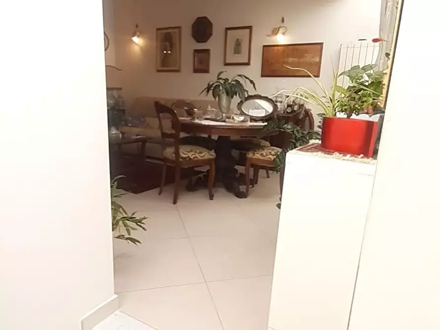 Immagine 11 di Porzione di casa in vendita  a Ortonovo